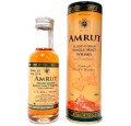 AMRUT PEATED INDIAN SINGLE MALT WHISKY 0,05L + PUSZKA