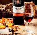 WINO PORTO TAYLORS VERY OLD SINGLE HARVEST PORT TAWNY 1970 0,75L + SKRZYNKA