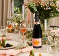 SZAMPAN VEUVE CLICQUOT PONSARDIN ROSE 0,75L + KARTON