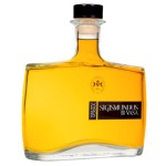 WÓDKA TORUŃSKA - SIGISMUNDUS III VASA 0,7L + DREWNIANA SKRZYNIA