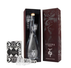 U'LUVKA VODKA 0,7L + 2 KIELISZKI