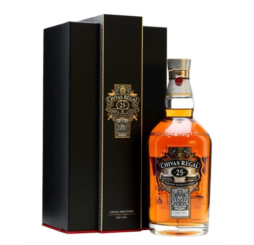 CHIVAS REGAL 25YO 0,7L + SKÓRZANY KUFER