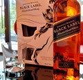 JOHNNIE WALKER BLACK LABEL WHISKY 0,7L - 2 SZKLANKI + KARTONIK