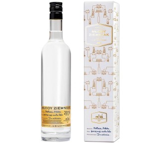 MŁODY ZIEMNIAK 2019 EDYCJA JUBILEUSZOWA WÓDKA 0,5L + KARTONIK 