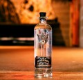 MCQUEEN AND THE VIOLET FOG GIN 0,7L + OPAKOWANIE
