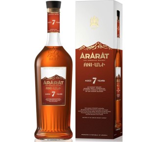 BRANDY ARARAT 7YO OTBORNY 0,7L + KARTON