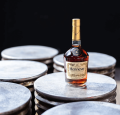 HENNESSY V.S. COGNAC 0,7L + KARTONIK