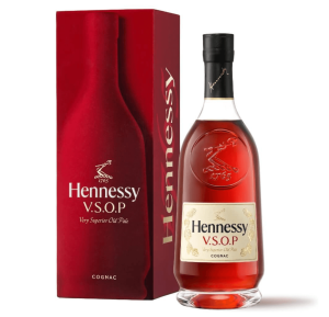 HENNESSY V.S.O.P. COGNAC 0,7L + KARTONIK