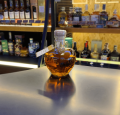 CALVADOS POMME EN CARAFE VS 40% 0,7L + OPAKOWANIE - IDEALNY POMYSŁ NA PREZENT