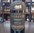 WINO IVERIA VALLEY SCHUCHMANN KINDZMARAULI CZERWONE PÓŁSŁODKIE 0,75L