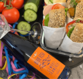WINO NIEMIECKIE BLUE FISH GEWURZTRAMINER PFALZ BIAŁE PÓŁSŁODKIE 0,75L ODROBINA SŁODYCZY W ŚRODKU LATA