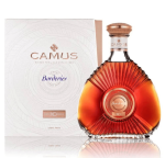 CAMUS XO BORDERIES FAMILY RESERVE COGNAC 0,7L + OPAKOWANIE FILOZOFIA RODU W WIEKOWYM WYDANIU