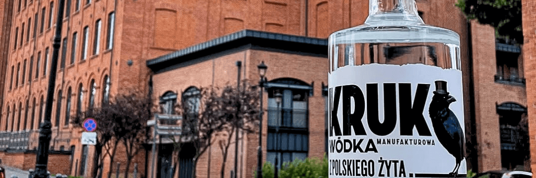 KRUK POLSKA WÓDKA Z ŻYTA MANUFAKTUROWA 0,7L + KARTONIK