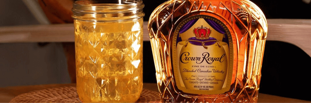 Elegancka butelka Crown Royal 1L