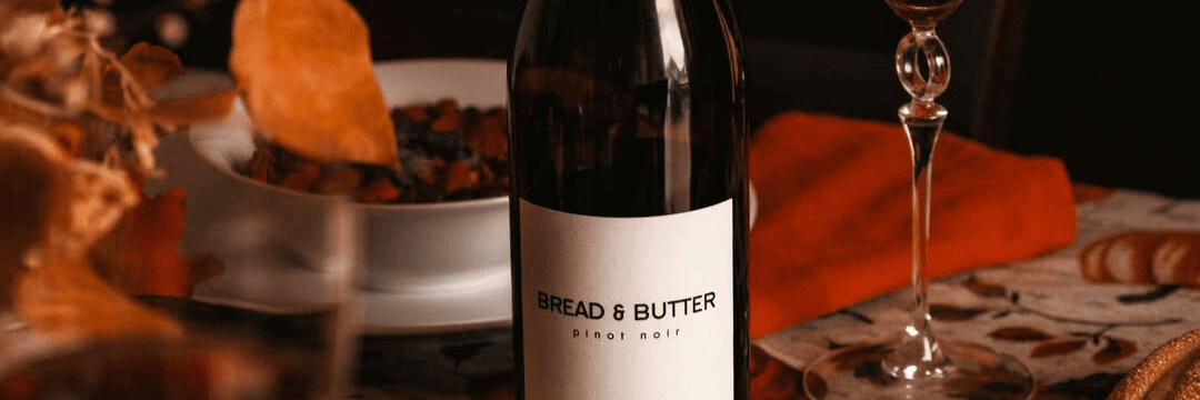 WINO KALIFORNIJSKIE BREAD & BUTTER PINOT NOIR CZERWONE WYTRAWNE 0,75L DELIKATNOŚĆ WANILII PROSTO Z USA